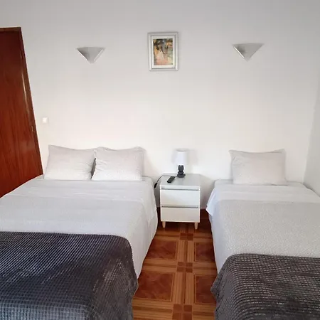 Casa de hóspedes Residencial S. Gião