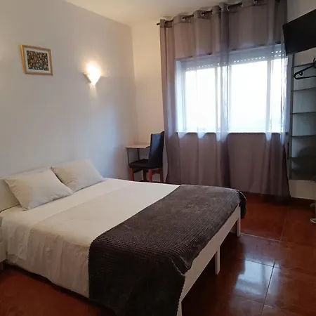 Residencial S. Giao Penzion 3*