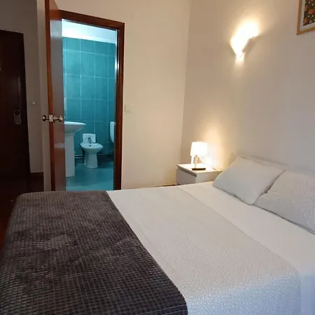 Residencial S. Giao Pensión