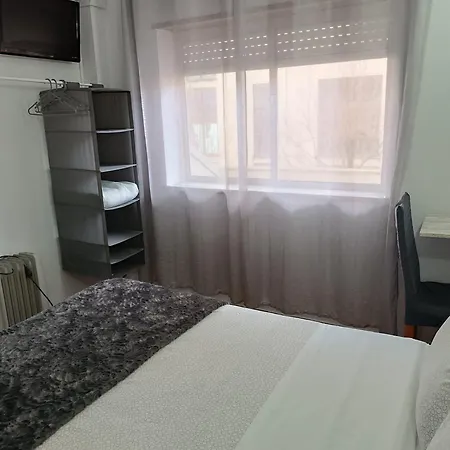 Residencial S. Giao Pensión Valença do Minho