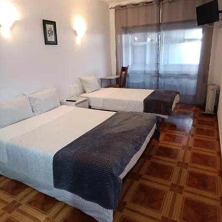 Residencial S. Giao 3*