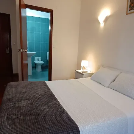 Residencial S. Giao بيت ضيافة