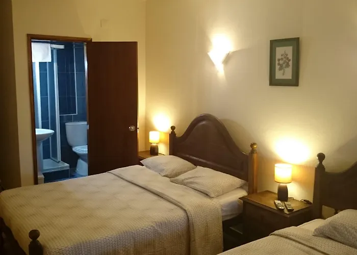 Residencial S. Giao 3*