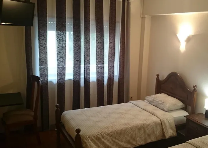 Residencial S. Giao 3*